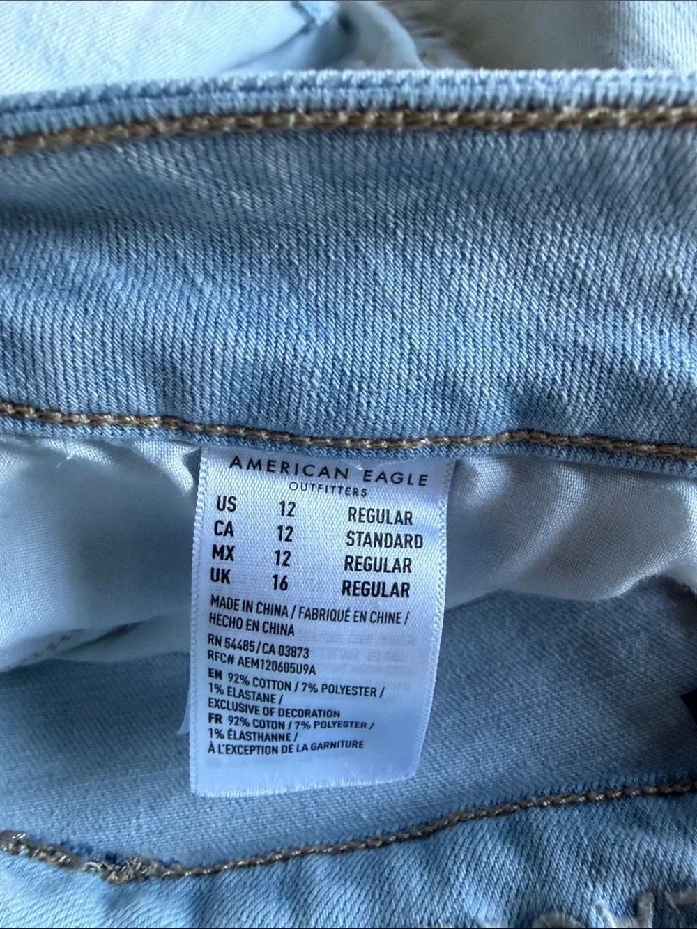 🚨Back-to-School Sale! All jeans/jean shorts $10 each or 2/$15—this weekend only🚨